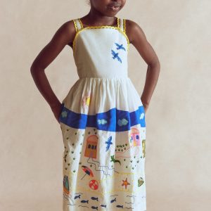 Logo Sundress-Soft Ivory Outdoor Scene